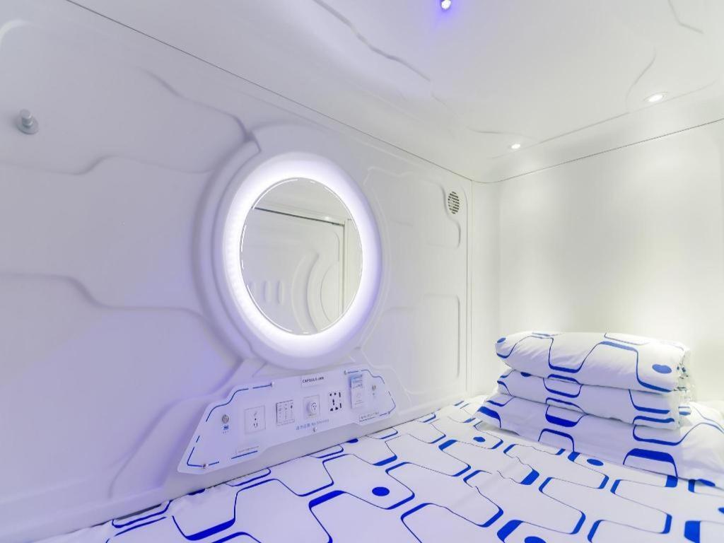 Spot On 89726 Capsule Inn Kota Kinabalu Eksteriør billede