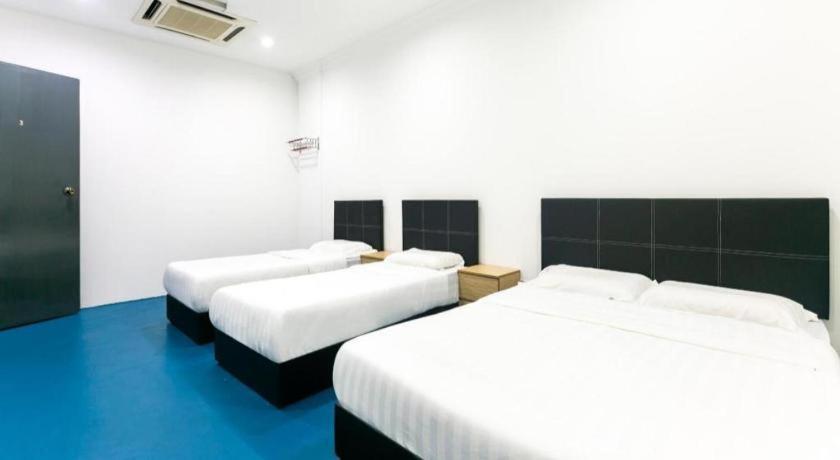 Spot On 89726 Capsule Inn Kota Kinabalu Eksteriør billede